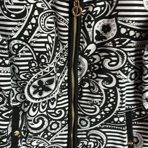 JONES New York signature zip sweatshirt casual wear EUC paisley stripes